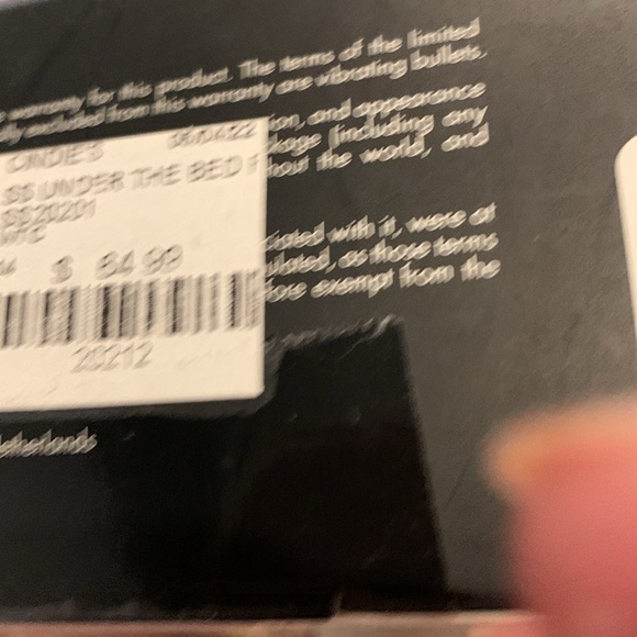 Sport sheets restraint system (new) was a gag gift at a woman’s party - Picture 4 of 5